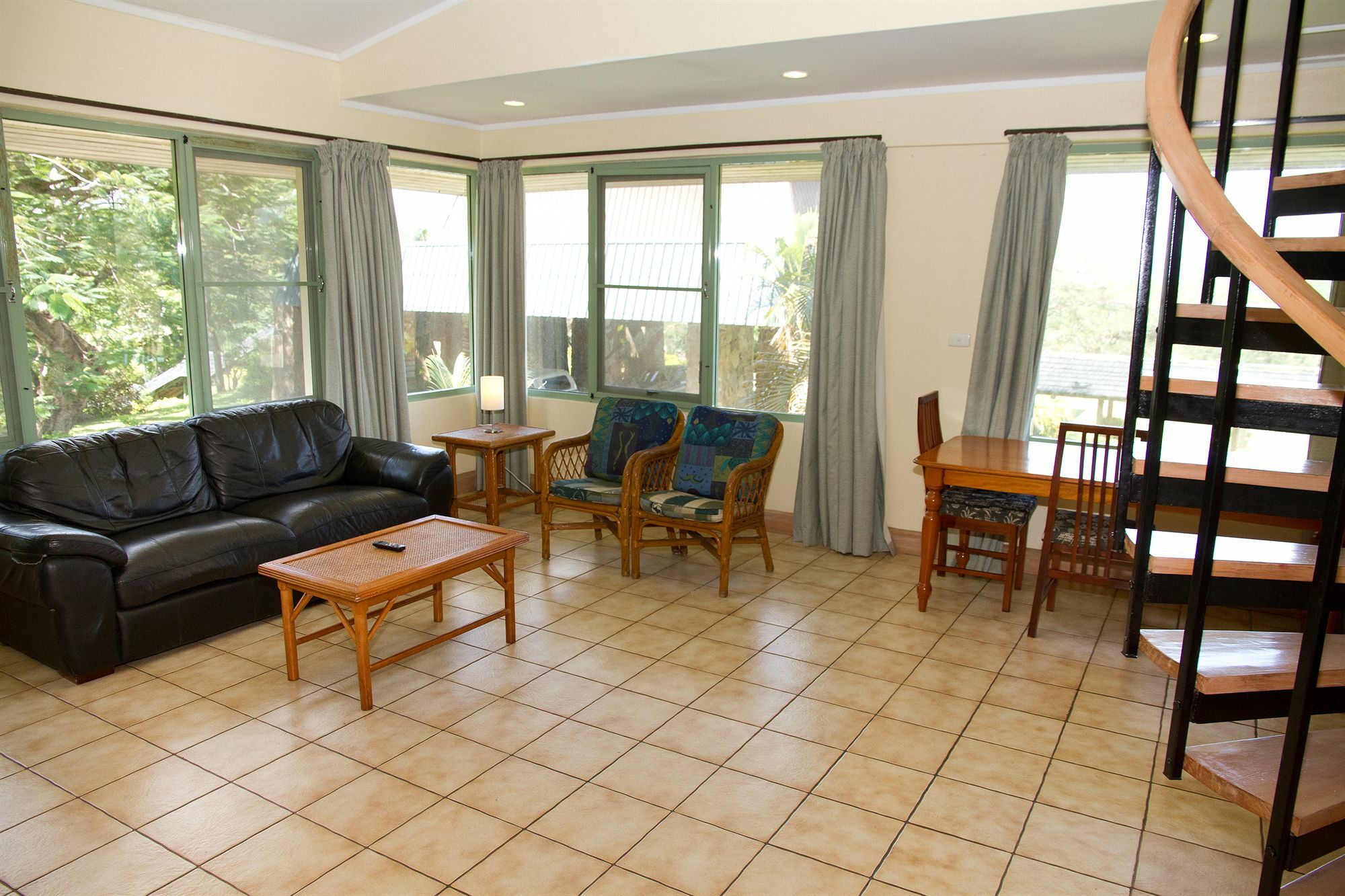 Tanoa Apartments Nadi Exterior photo